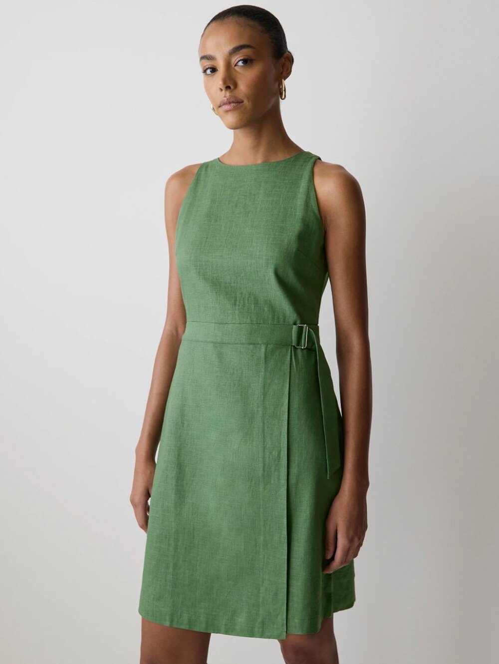 NWT Sleeveless Boat-Neck Linen-Blend Mini Dress